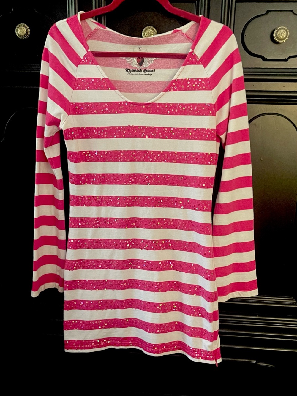 TWISTED HEART ❤️ SEQUINED HOT PINK & WHITE MINI DRESS